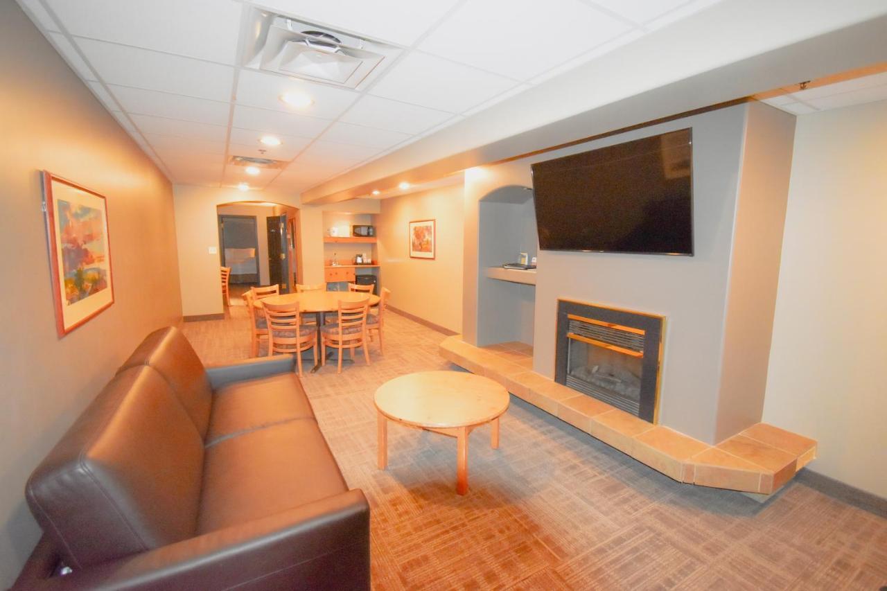 Canad Inns Destination Centre Portage la Prairie Extérieur photo